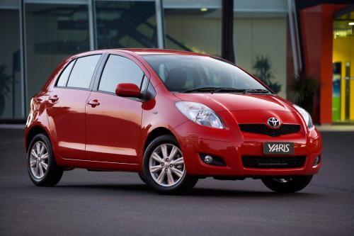 Toyota Yaris Edge (2009) - picture 1 of 2