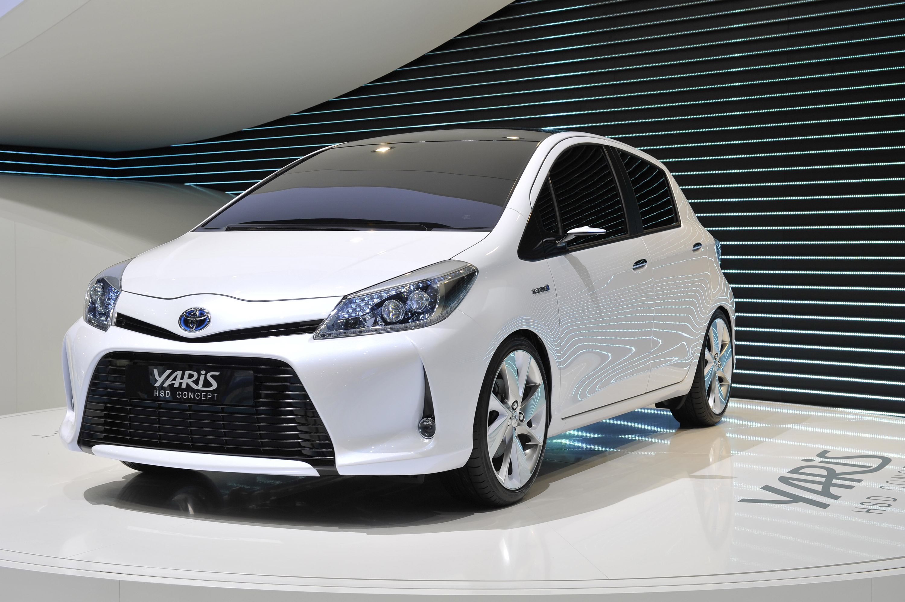 Toyota Yaris HSD concept Geneva