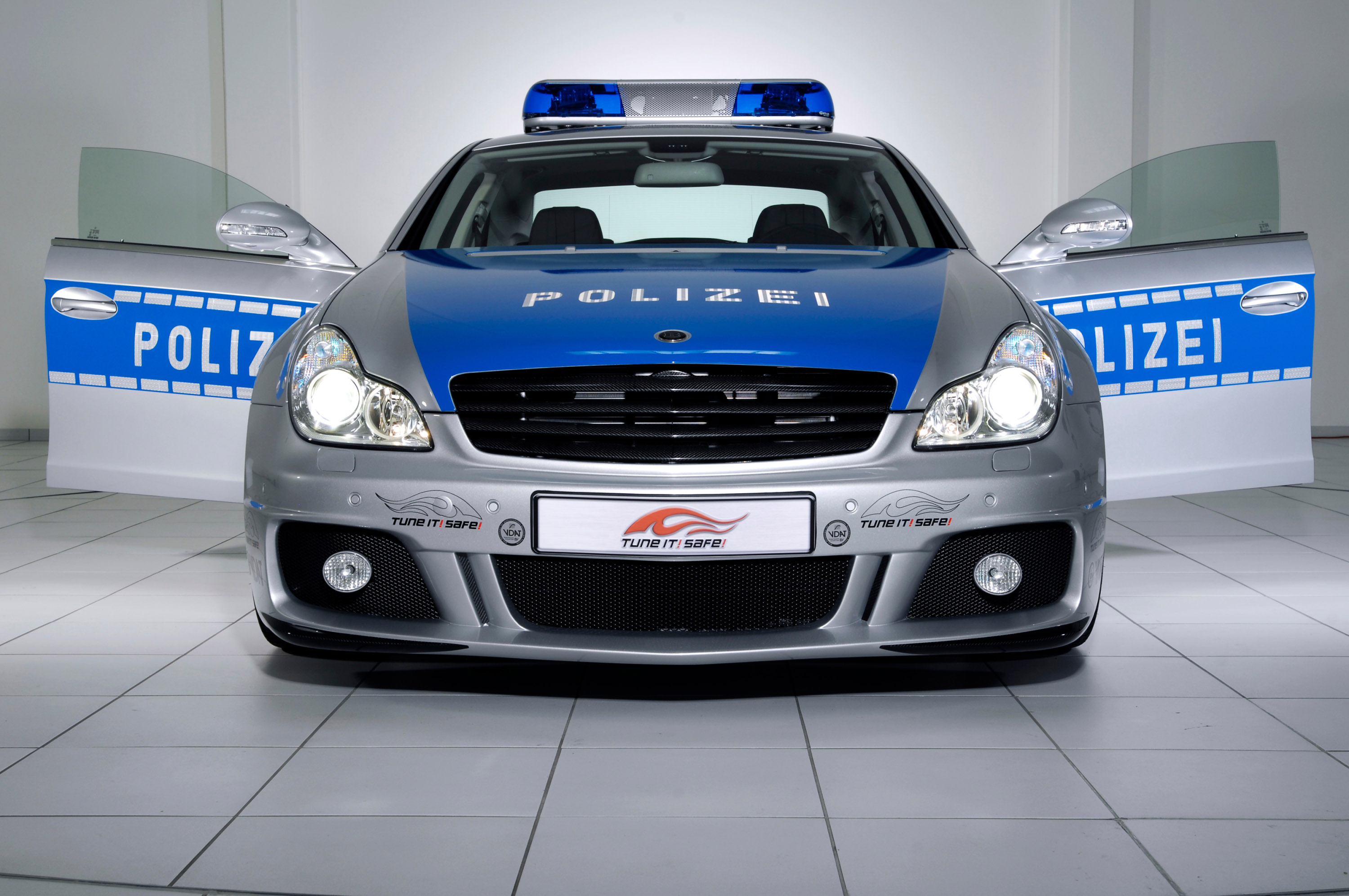 Brabus Rocket Police Car Mercedes-Benz CLS