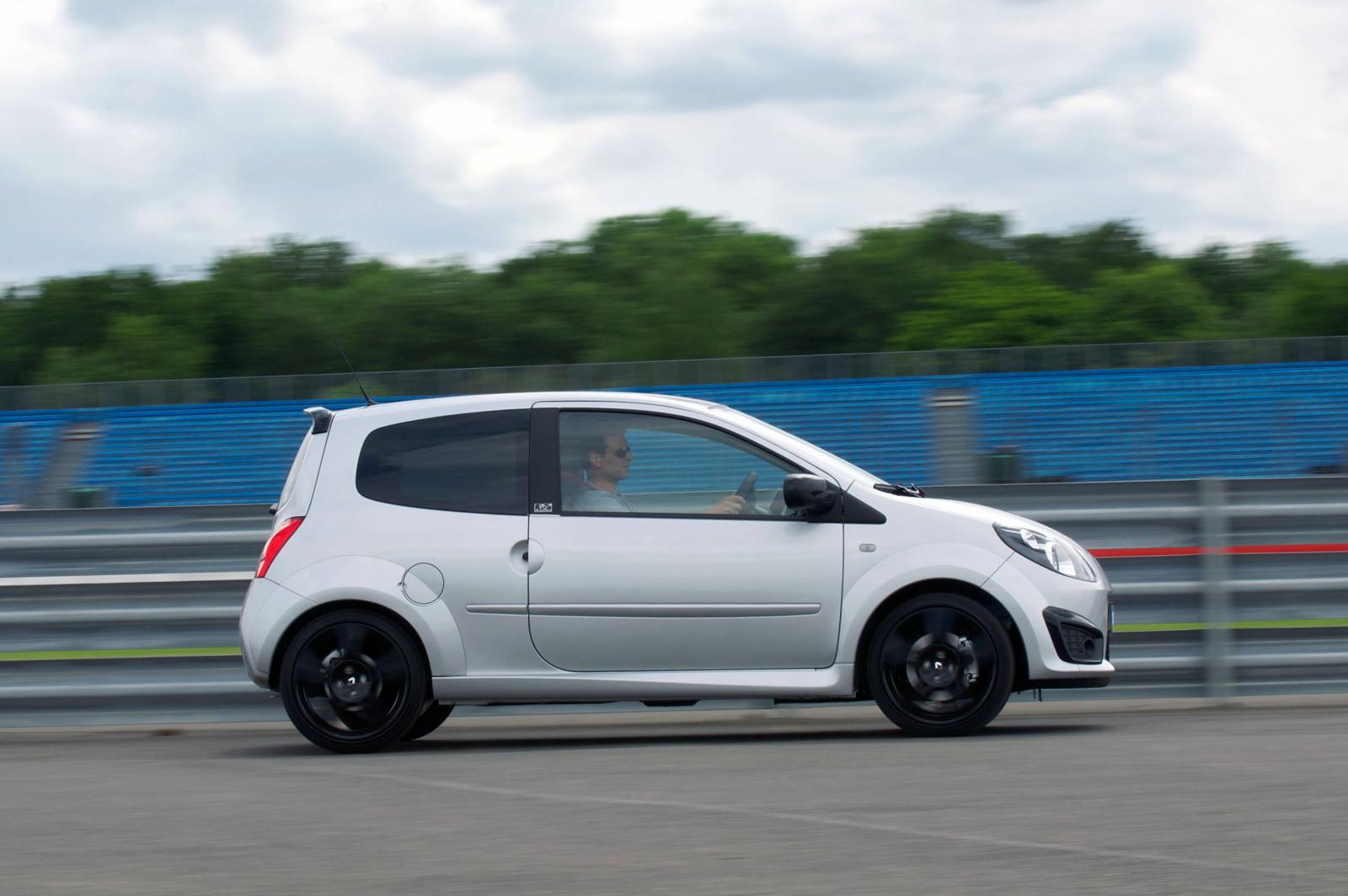 Twingo Renaultsport 133 and Clio Renaultsport 200 Silverstone GP