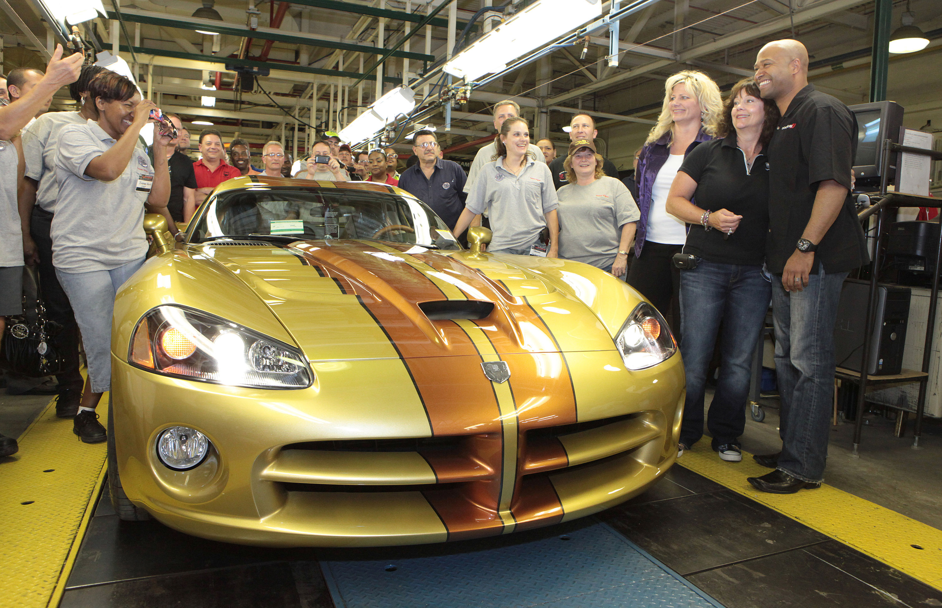 Ultimate Factory Customized  Dodge Viper coupe