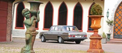 VATH Mercedes-Benz 300SEL (2012) - picture 4 of 13