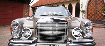 VATH Mercedes-Benz 300SEL (2012) - picture 7 of 13