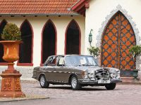 VATH Mercedes-Benz 300 SEL (2012) - picture 3 of 13