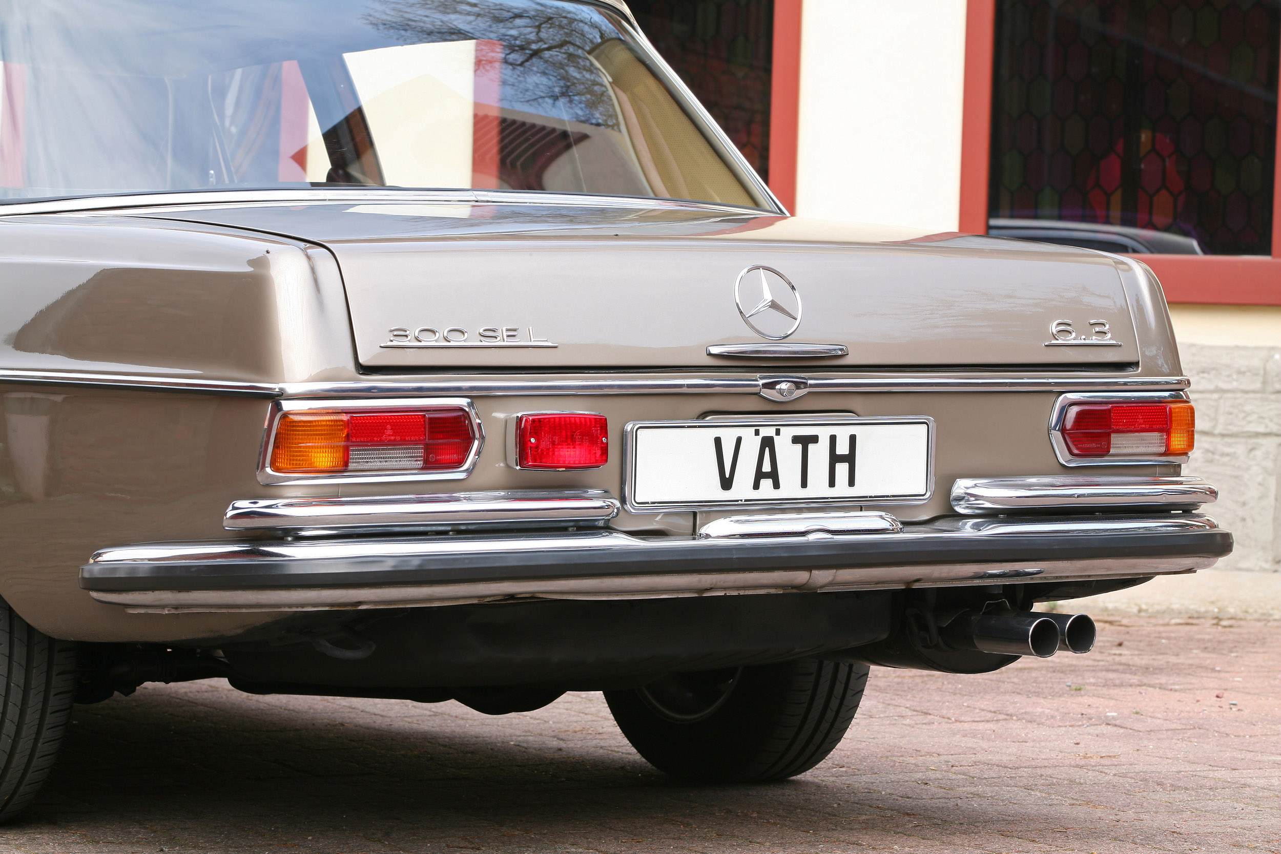 VATH Mercedes-Benz 300SEL
