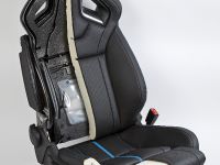 Vauxhall 18-way adjustable ultimate hot seats (2012) - picture 2 of 3