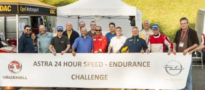 Vauxhall Astra 18 Speed Endurance Records (2013) - picture 12 of 17