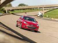 Vauxhall Astra 18 Speed Endurance Records (2013) - picture 3 of 17
