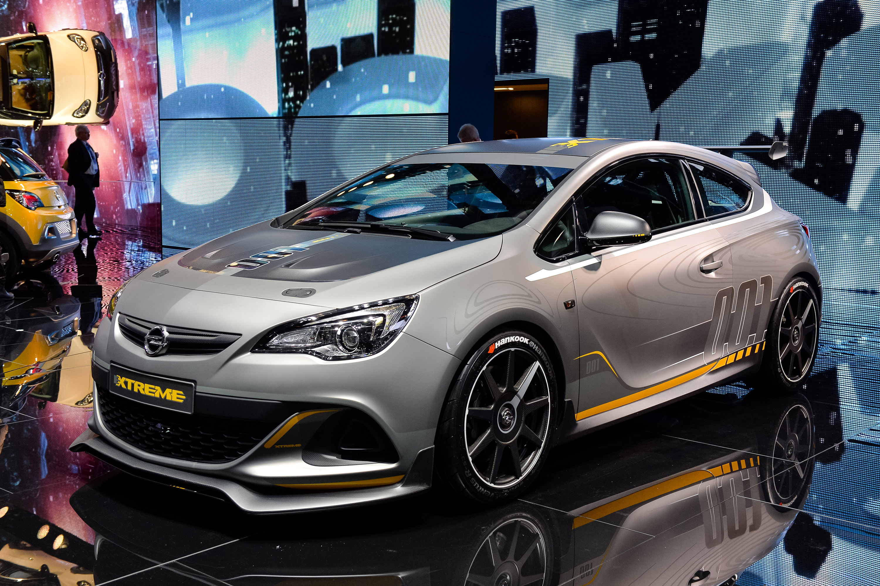 Vauxhall Astra VXR Extreme Geneva