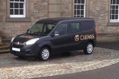 Vauxhall Combo Crew vans (2014) - picture 1 of 2