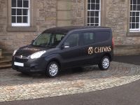 Vauxhall Combo Crew vans (2014) - picture 1 of 2