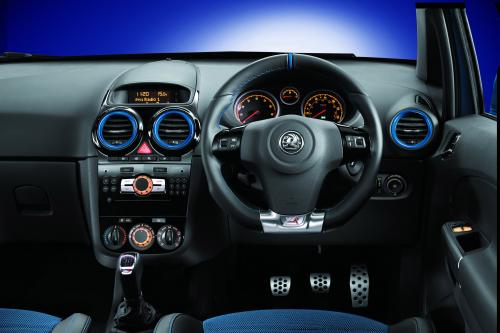 Vauxhall Corsa VXR Blue Edition (2011) - picture 1 of 2