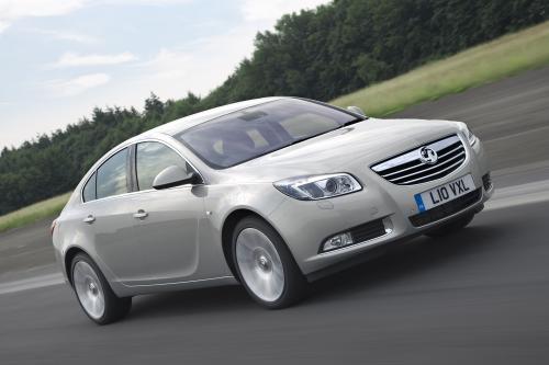 Vauxhall Insignia (2009) - picture 8 of 13
