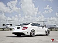 Velos Designwerks Mercedes Benz C63 Black Series (2012) - picture 6 of 9