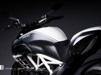 Vilner Ducati Diavel AMG (2013)