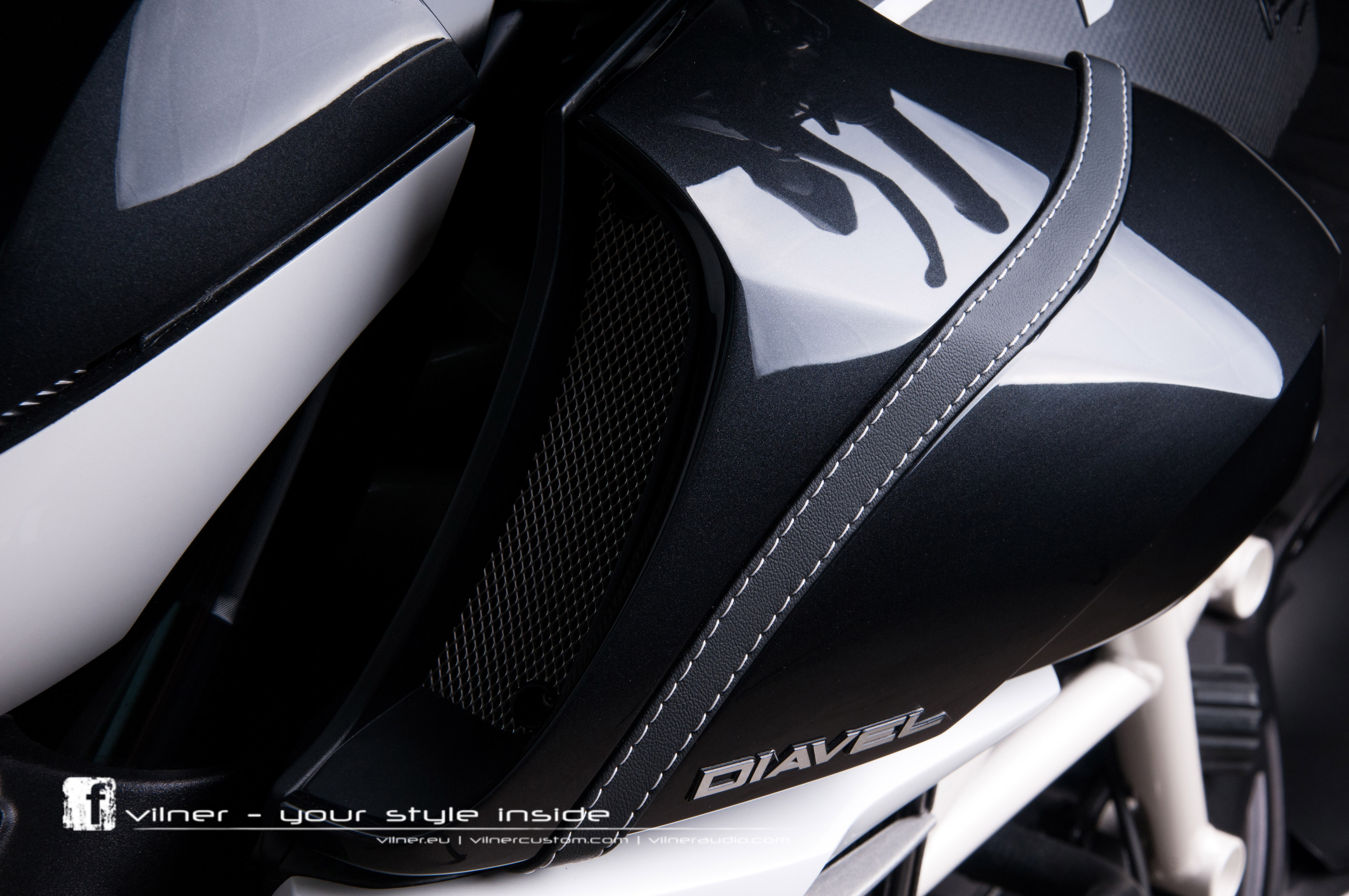 Vilner Ducati Diavel AMG