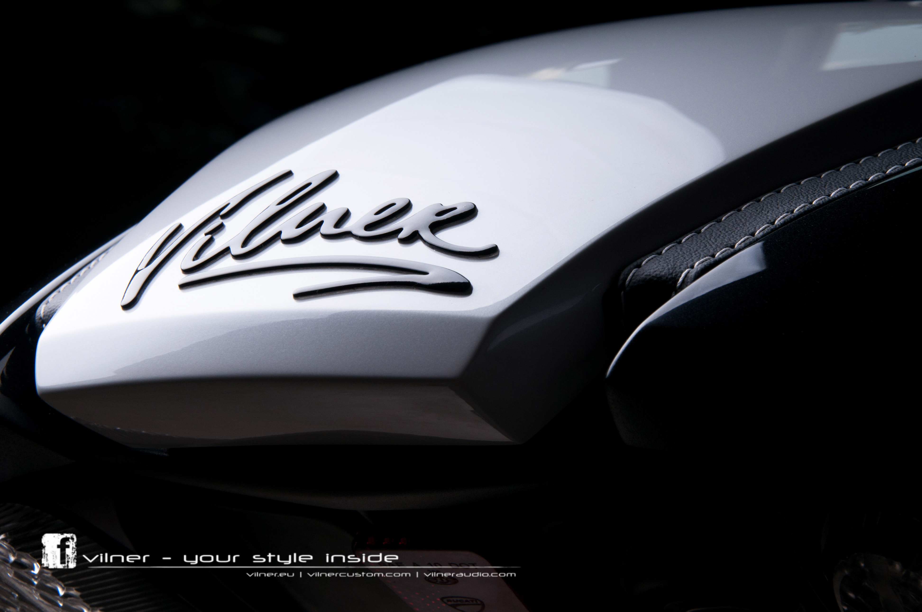 Vilner Ducati Diavel AMG