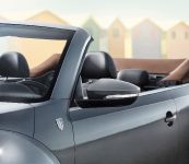 Volkswagen Beetle Cabriolet Karmann Edition (2014) - picture 3 of 4