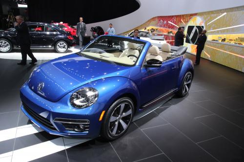 Volkswagen Beetle Convertible Detroit (2013) - picture 1 of 4