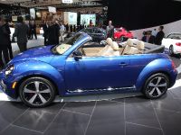 Volkswagen Beetle Convertible Detroit (2013) - picture 2 of 4