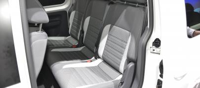 Volkswagen Cross Caddy Geneva (2013) - picture 4 of 6