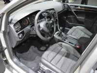 Volkswagen Cross Caddy Geneva (2013) - picture 5 of 6