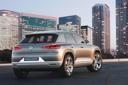 Volkswagen Cross Coupe Concept (2011) - picture 8 of 14