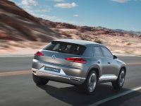 Volkswagen Cross Coupe Concept (2011) - picture 11 of 14
