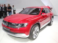Volkswagen Cross Coupe Detroit (2013) - picture 2 of 6