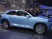 Volkswagen Cross Coupe GTE Detroit (2015) - picture 3 of 8