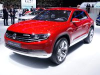 Volkswagen Cross Coupe plug-in hybrid Geneva 2012