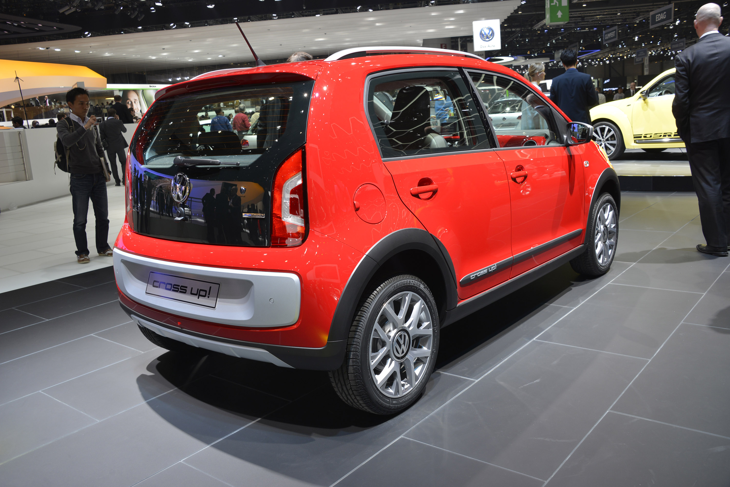 Volkswagen cross up! Geneva