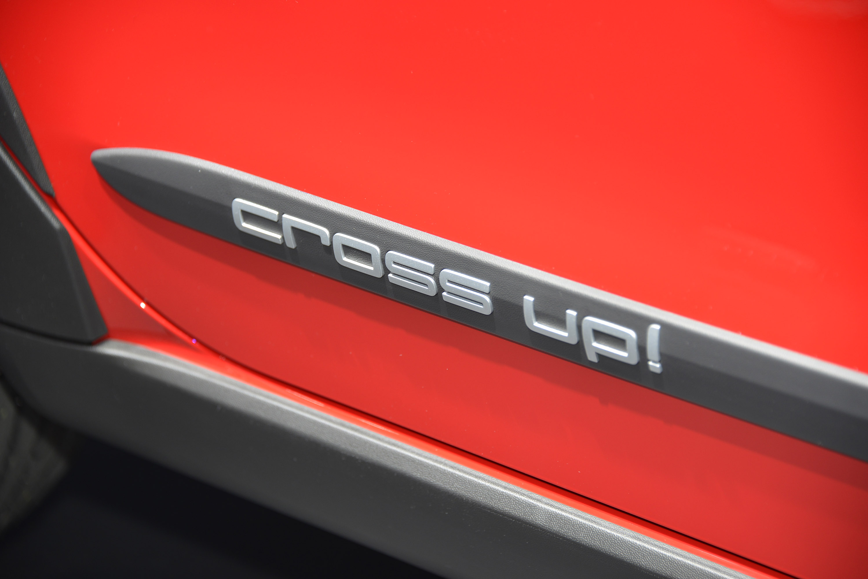 Volkswagen cross up! Geneva