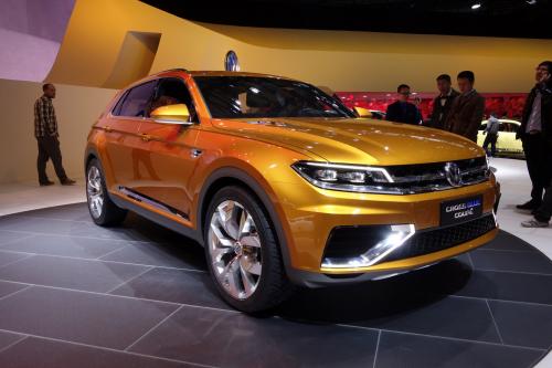 Volkswagen Crossblue Concept Shanghai (2013) - picture 1 of 3