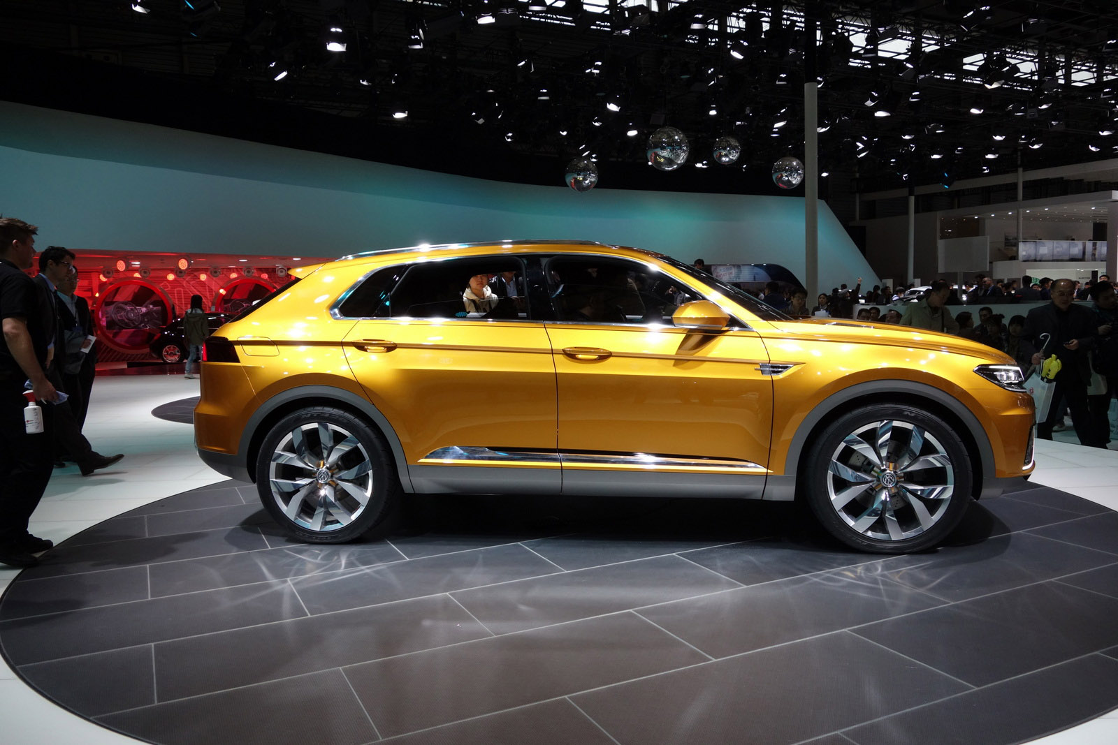 Volkswagen Crossblue Concept Shanghai