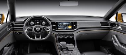 Volkswagen CrossBlue Coupe Concept (2013) - picture 12 of 16