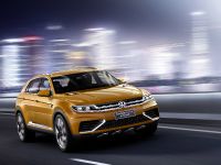 Volkswagen CrossBlue Coupe Concept (2013) - picture 4 of 16