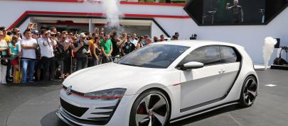 Volkswagen Design Vision GTI Concept (2013) - picture 7 of 8