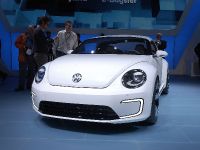 Volkswagen E-Bugster concept Detroit 2012