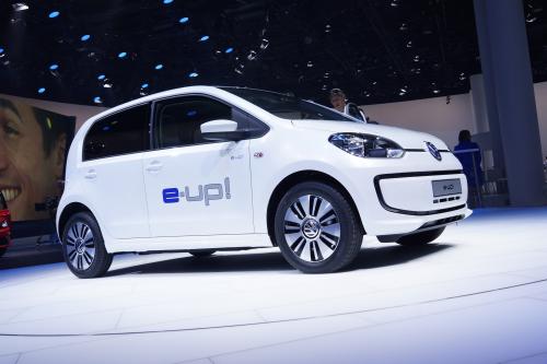 Volkswagen e-up! Frankfurt (2013) - picture 1 of 2