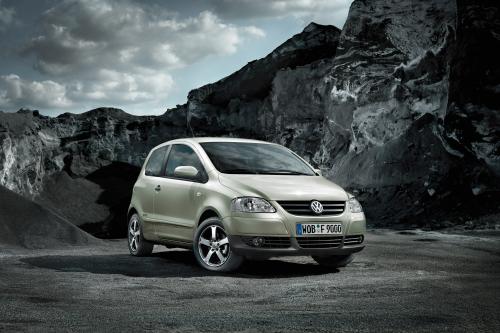 Volkswagen Fox Style (2009) - picture 1 of 3