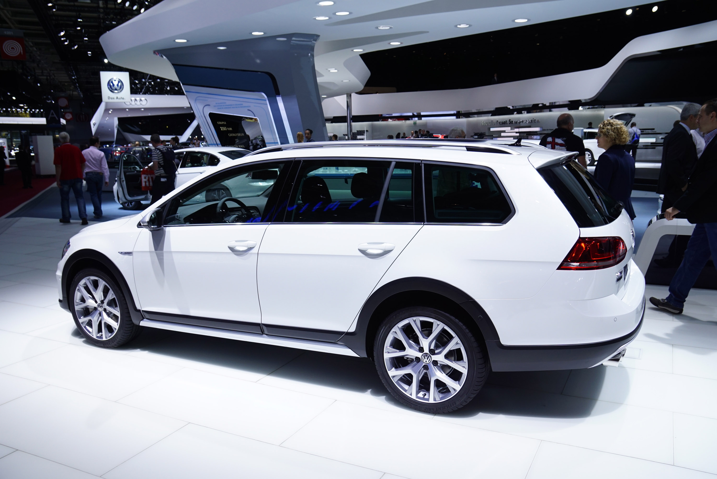 Volkswagen Golf Alltrack Paris