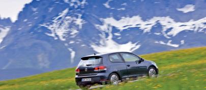 Volkswagen Golf GTD (2010) - picture 15 of 43