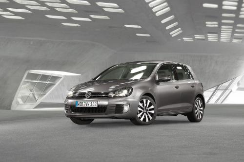 Volkswagen Golf GTD (2010) - picture 1 of 43