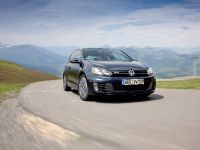 Volkswagen Golf GTD (2010) - picture 19 of 43