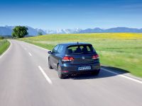 Volkswagen Golf GTD (2010) - picture 26 of 43