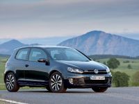 Volkswagen Golf GTD (2010) - picture 35 of 43