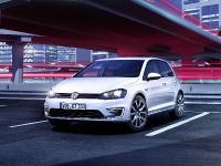 Volkswagen Golf GTE Plug-In Hybrid (2014) - picture 1 of 10