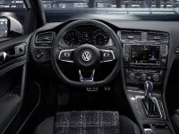 Volkswagen Golf GTE Plug-In Hybrid (2014)