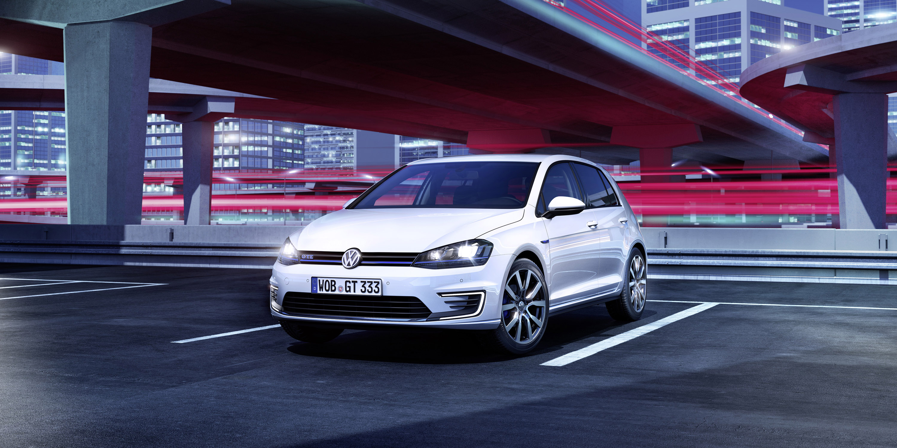 Volkswagen Golf GTE Plug-In Hybrid